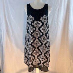 Anthropologie Daniel Rainn Black & White Embroidered Neckline Sleeveless M
